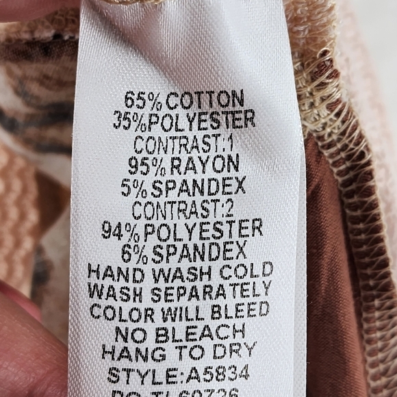 Umgee Women's Animal Print Color Block Waffle Top - S - Picture 5 of 5